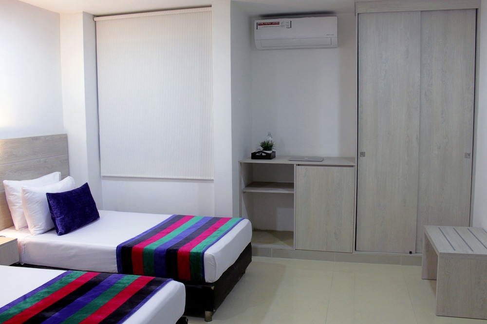 Suite Comfort Hotel 15/65
