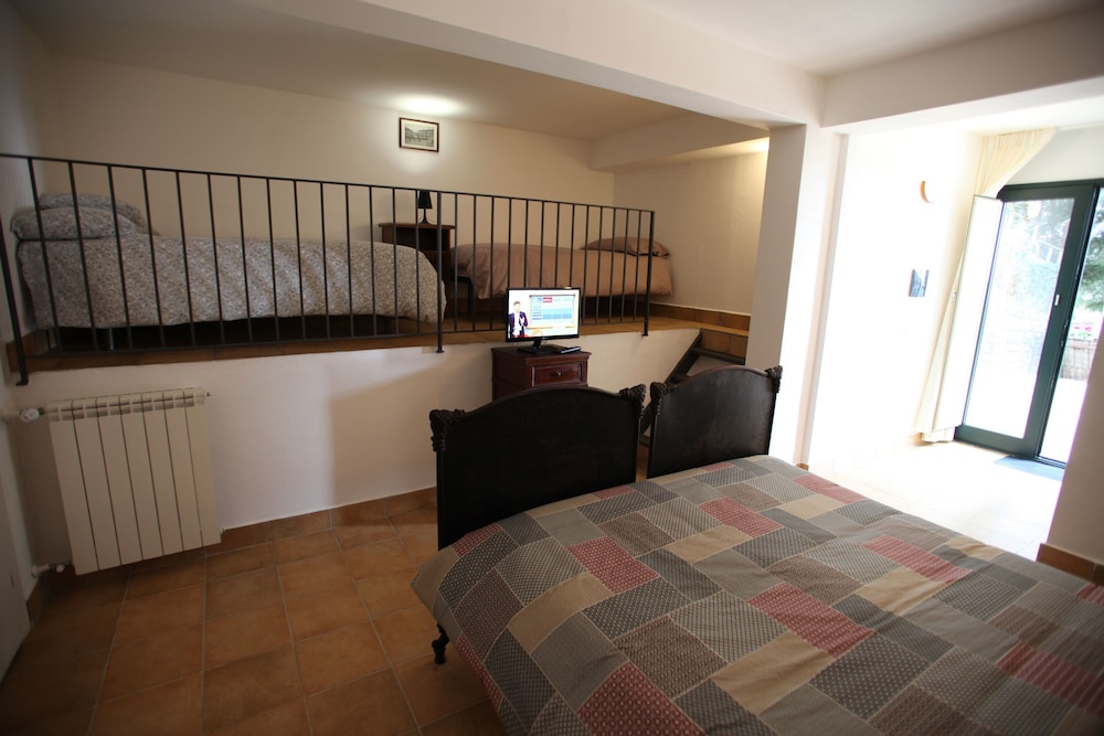 Casale Poggio del Tiglio 25/45