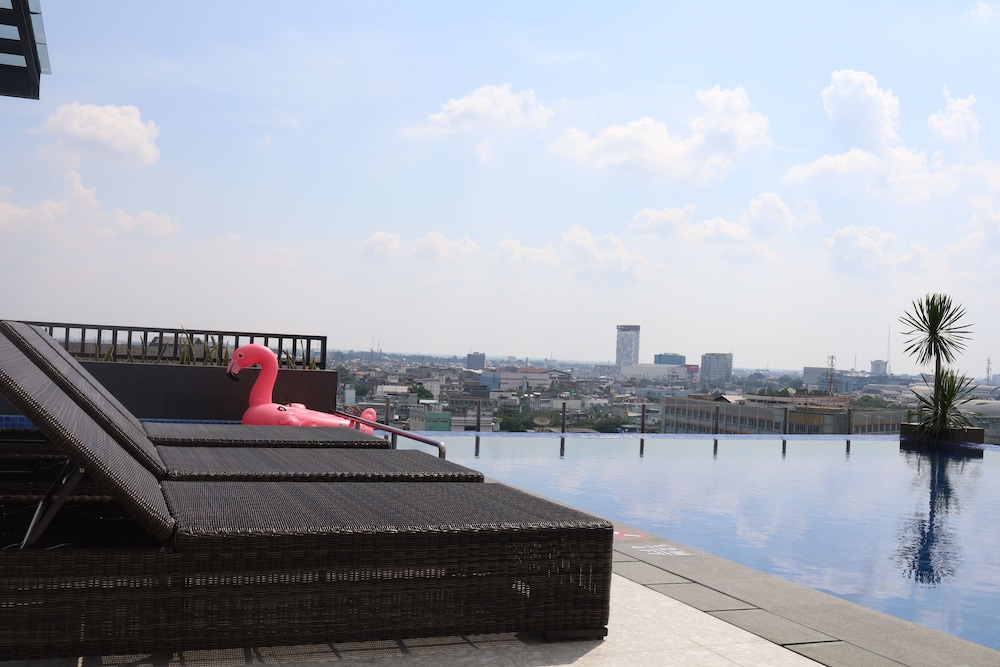 ibis Palembang Sanggar 47/50