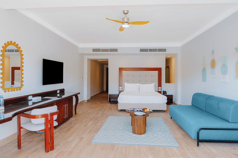 Diamond Beach by Pearl Resorts 66/84