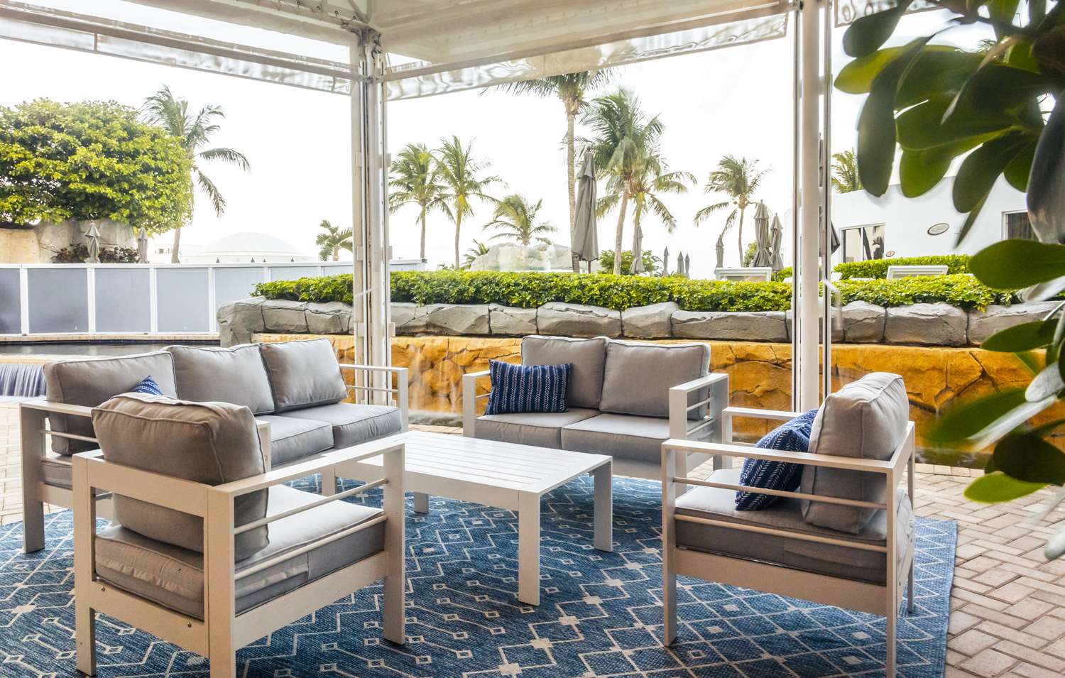 Trump International Beach Resort 69/116