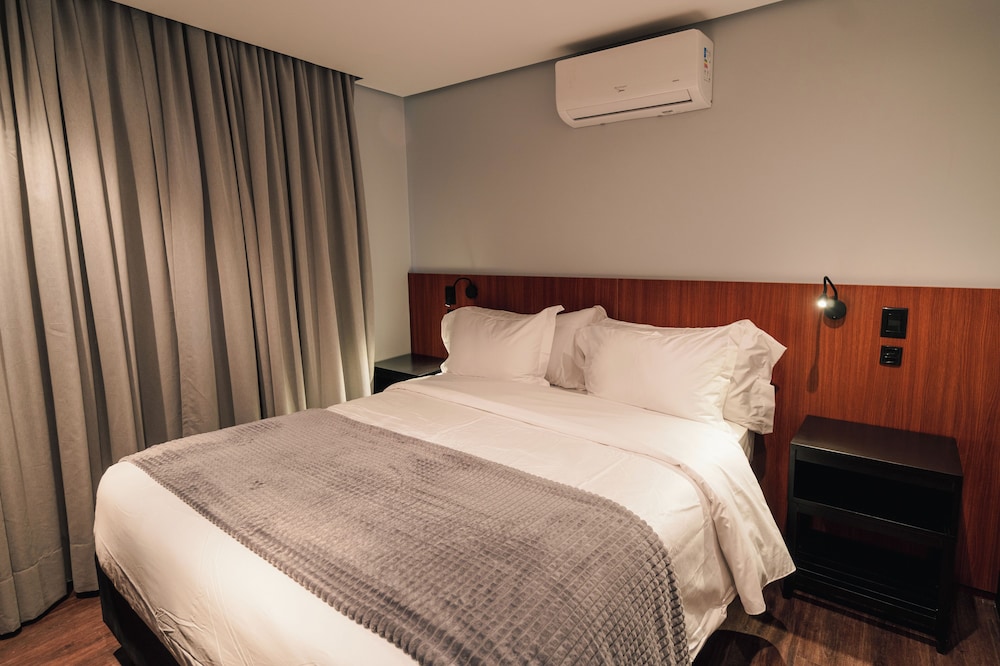 249 Design Hotel 8/42