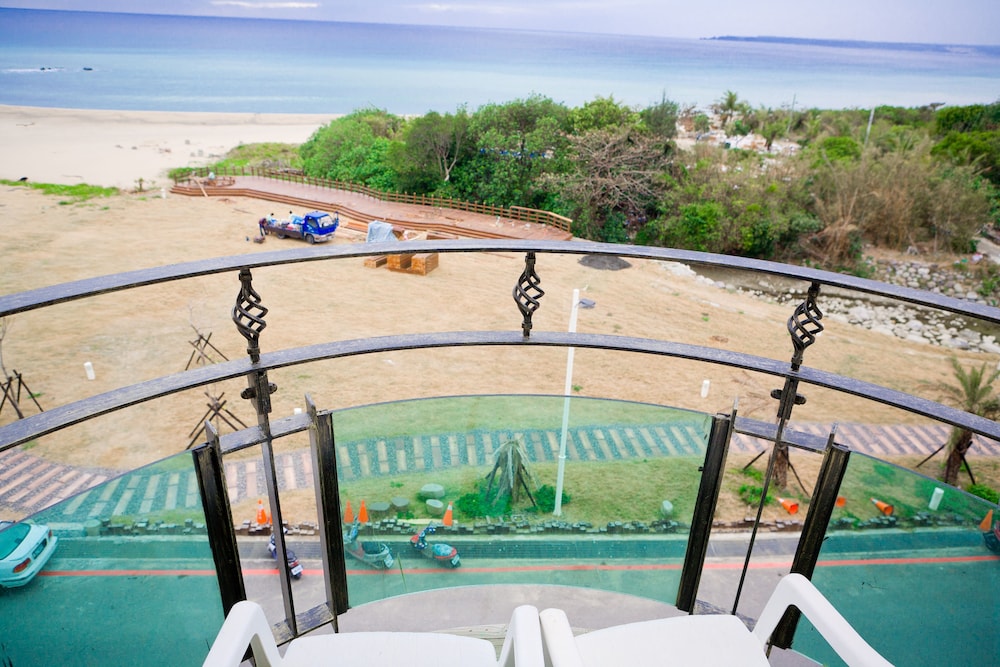 Ibiza Kenting Hotel 21/28