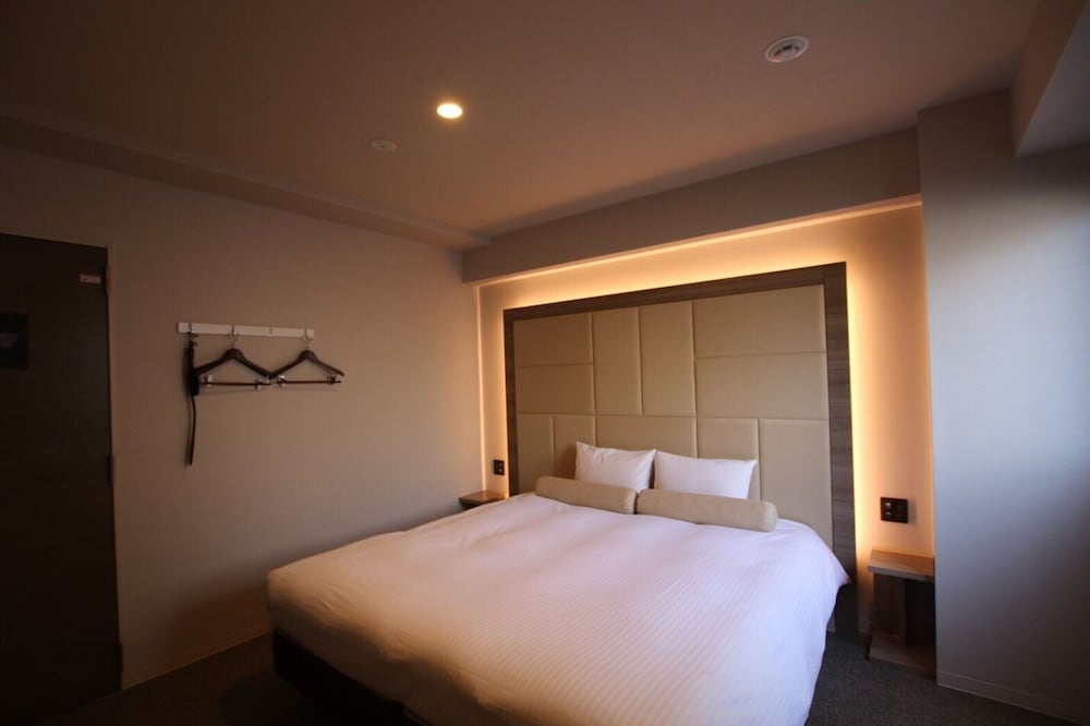 Doutonbori Crystal Hotel 16/49