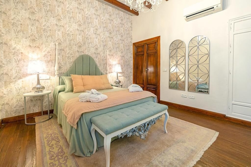 Mezzanine, Double Bed، Alvar Fanez 2/4