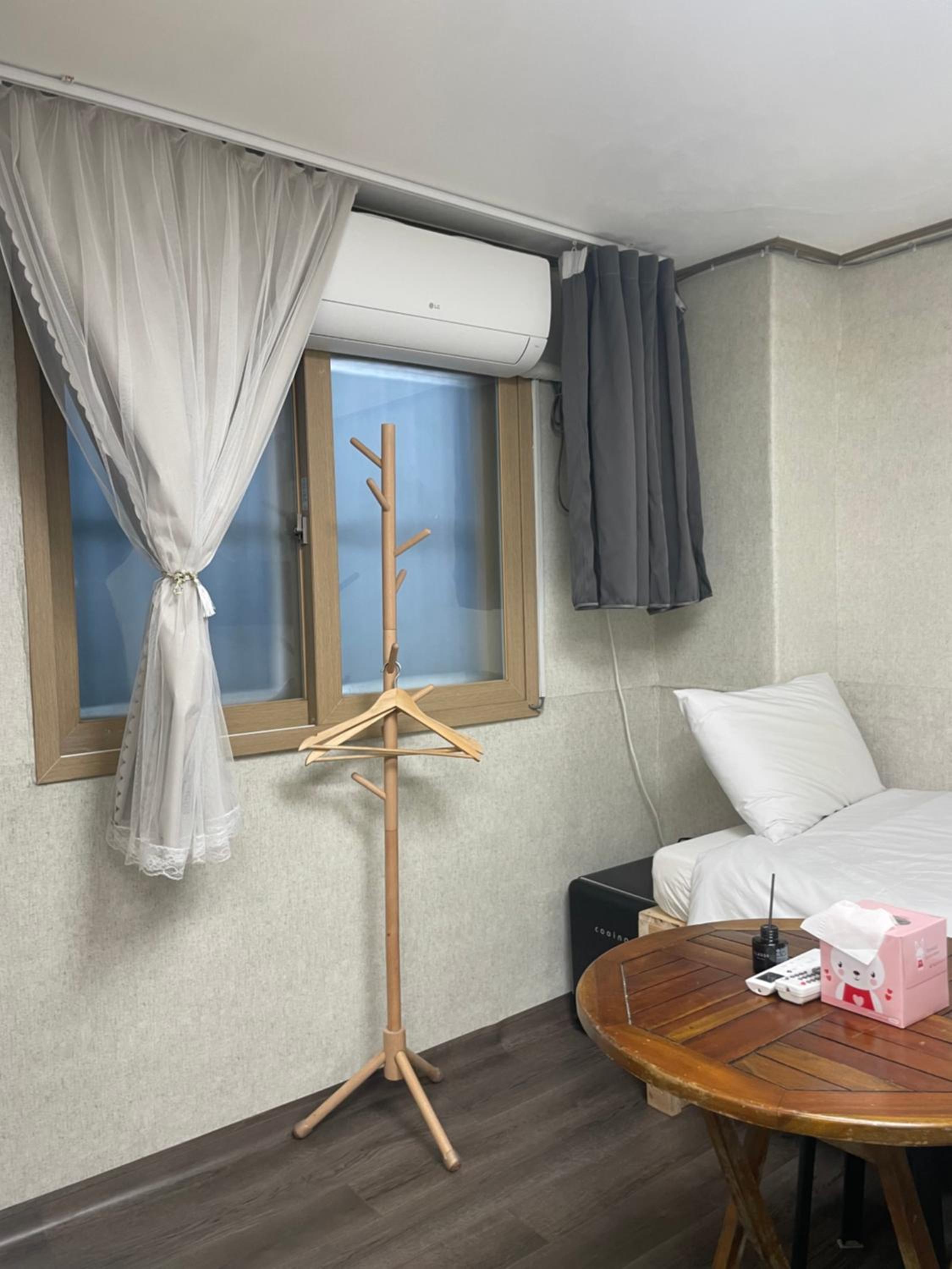Myeongdong Guesthouse 12/75