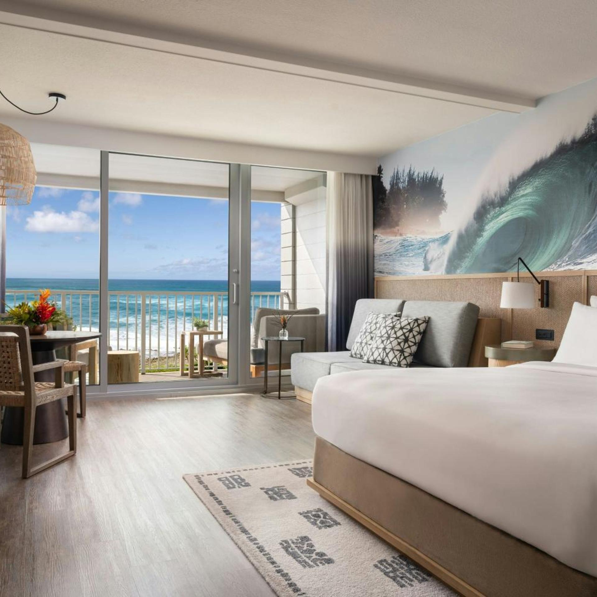 Lanai, King Bed, Ocean View, Sofa, Accessible