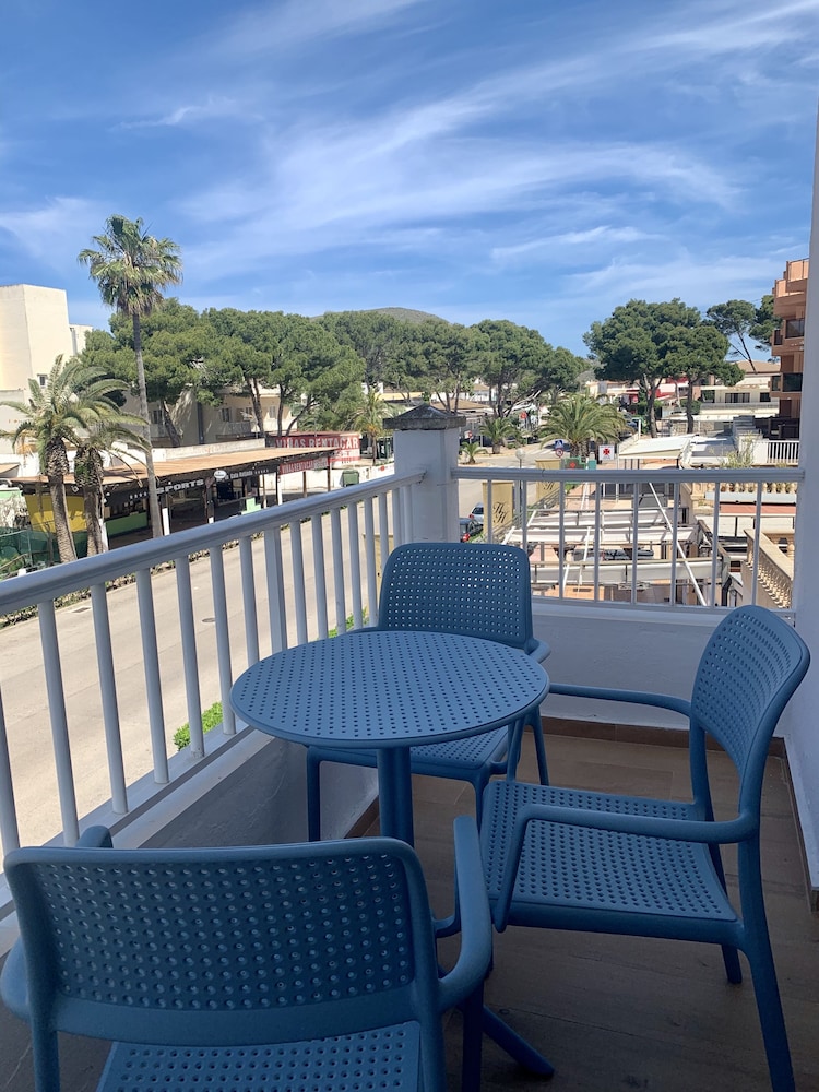 Hostal Alcina 30/45
