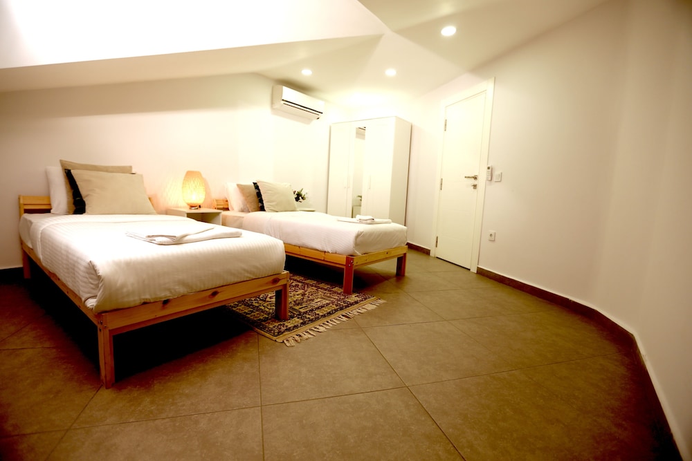 Truemar Hotels & Suites 13/50
