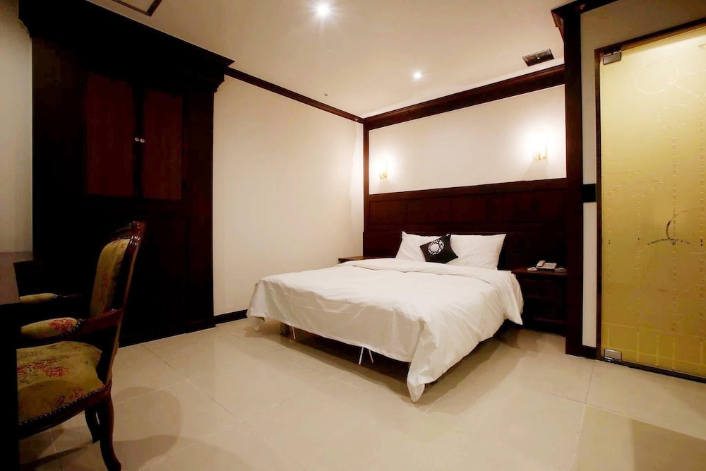 Hotel Cullinan Yongin 15/62