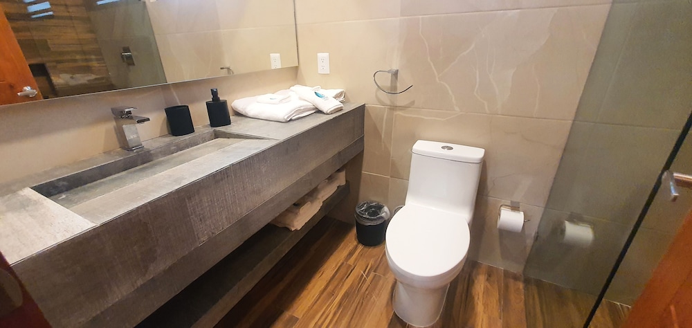 MBH Maya Bacalar - Hotel Boutique 48/50