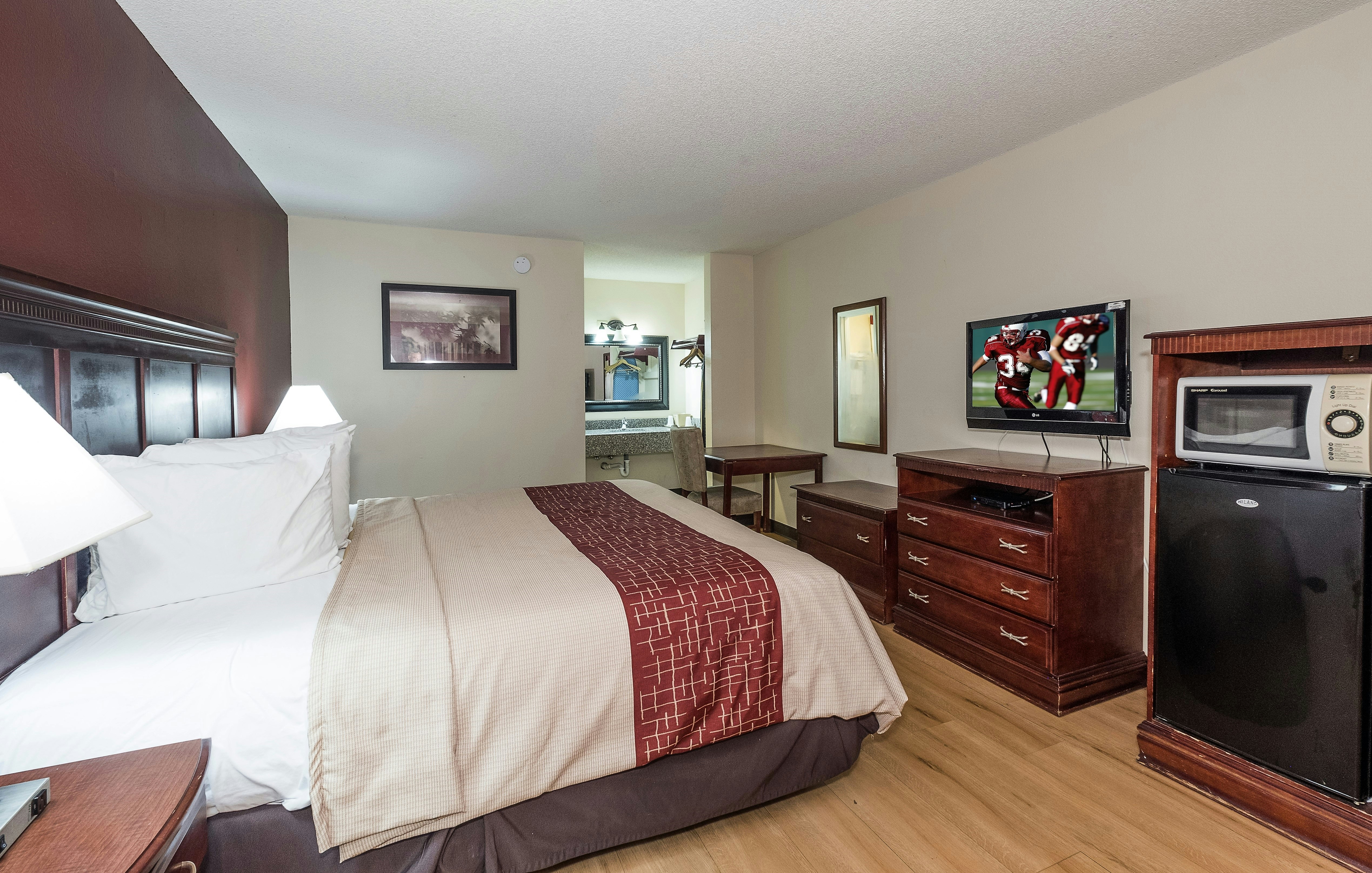 Superior, King Bed, Accessible