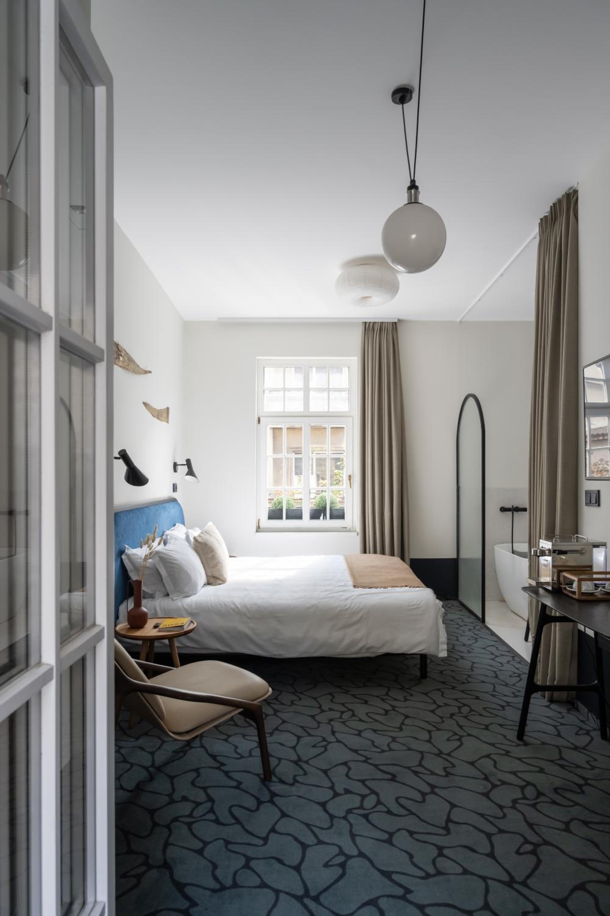 Pavilion Boutique Hotel 5/36