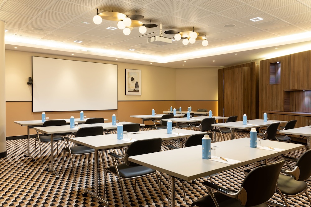 Le Parchamp, Paris Boulogne, a Tribute Portfolio Hotel 65/66