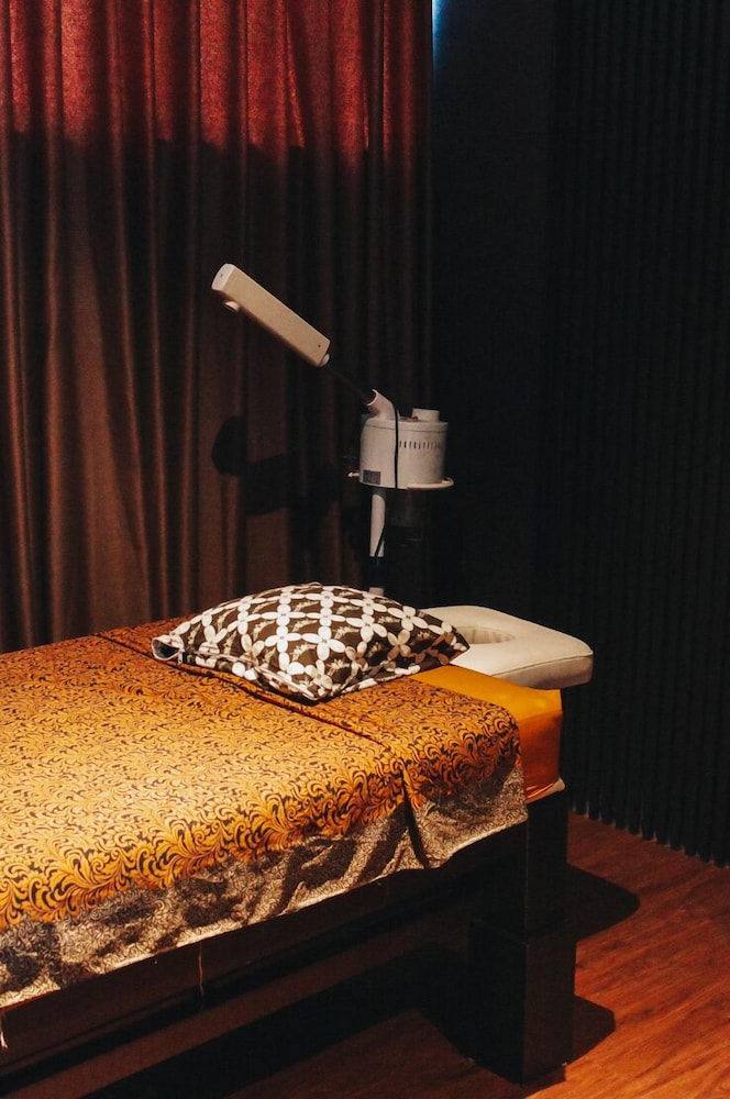 Batam Harbour Boutique Hotel And Spa 59/66