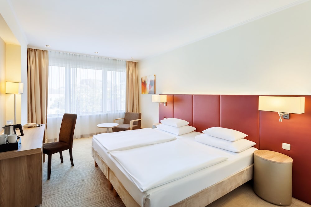 غرفة سوبيريور بسريرين منفصلين، Hotel Schillerpark Linz A Member of Radisson Individuals 4/8