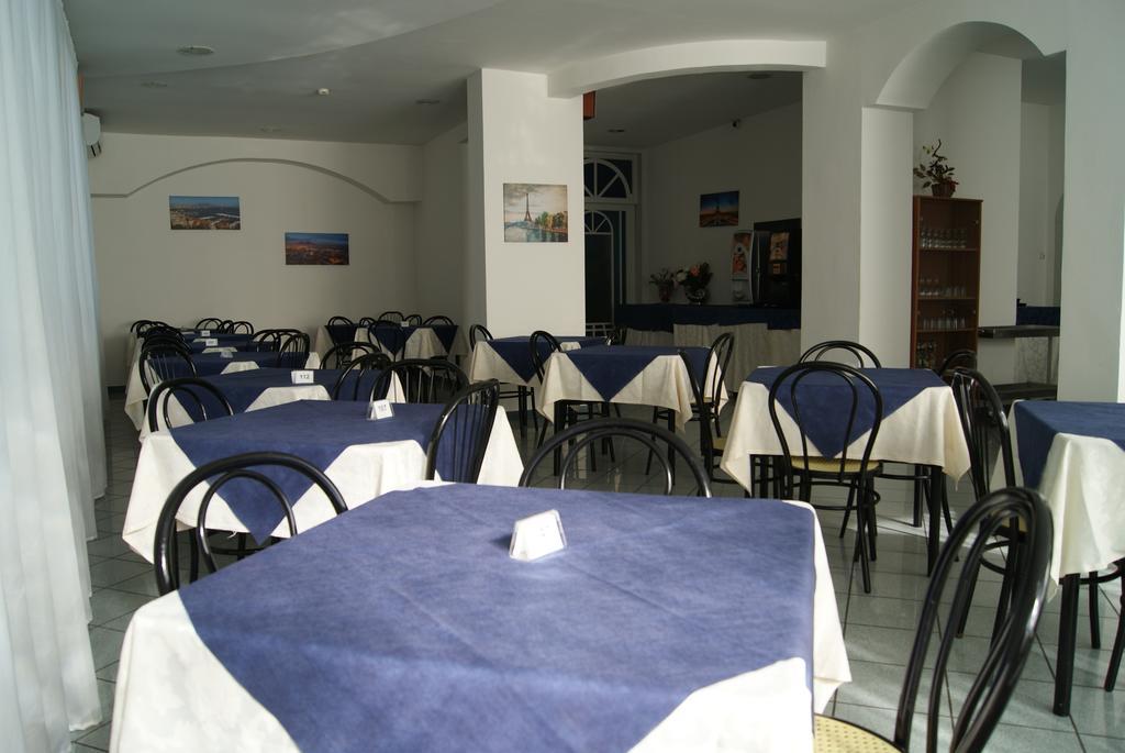 Hotel Villa Elisa 12/15