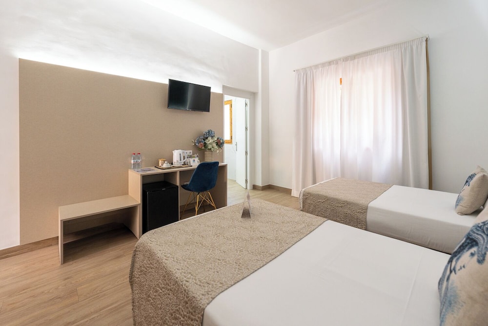 Hotel Plaza del Castillo 14/50