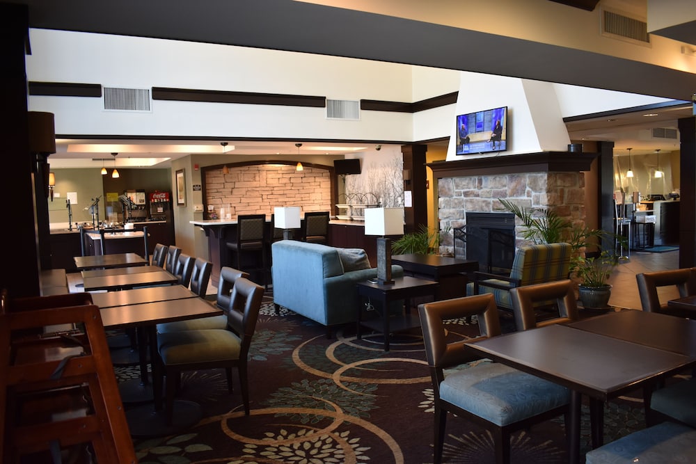Staybridge Suites Cranbury-South Brunswick 54/75