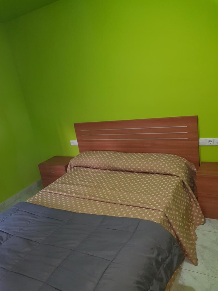 Hostal Europa 16/22
