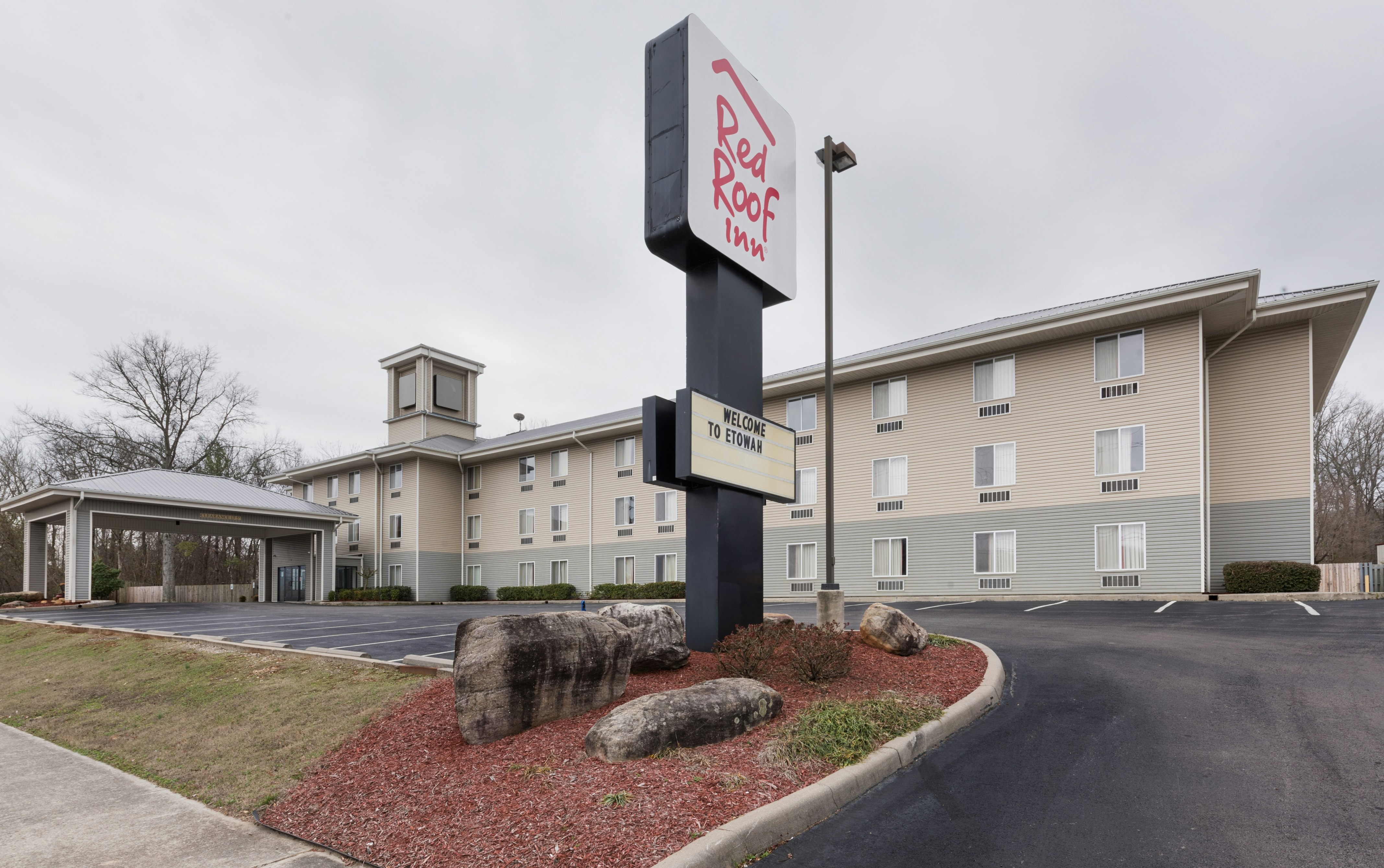 Red Roof Inn Etowah 49/49