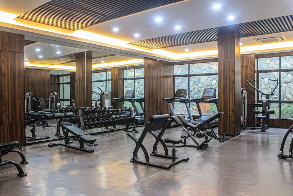 Hotel Casiana & Events Center 34/48