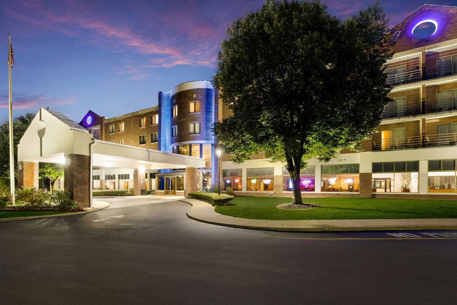 Best Western Grand Victorian Inn 4/48