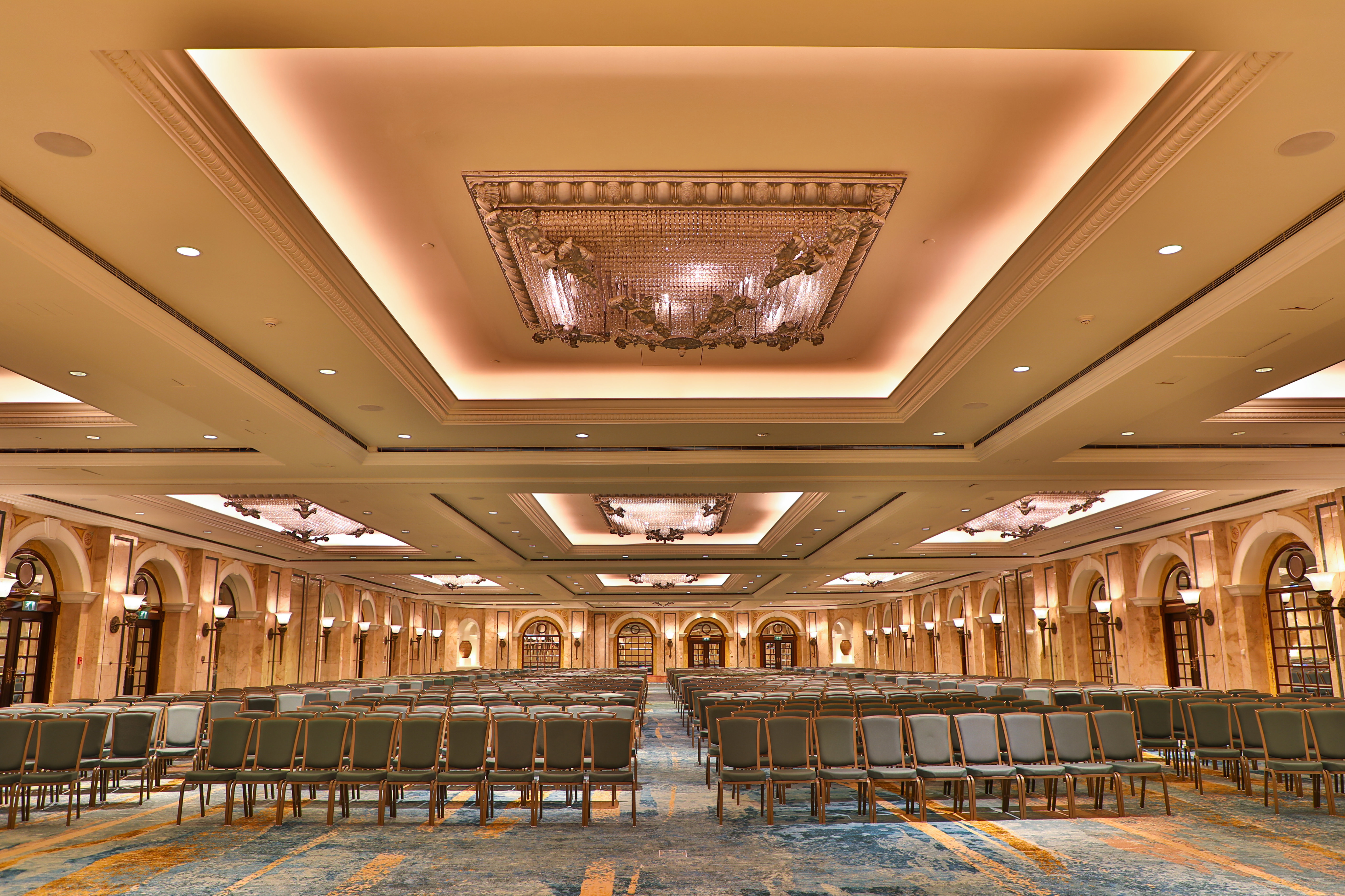 Intercontinental Phoenicia Beirut 8/49