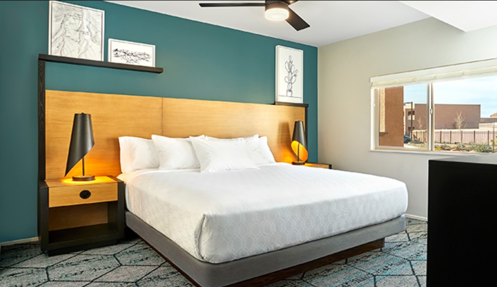 1 BEDROOM, DELUXE, SUITE