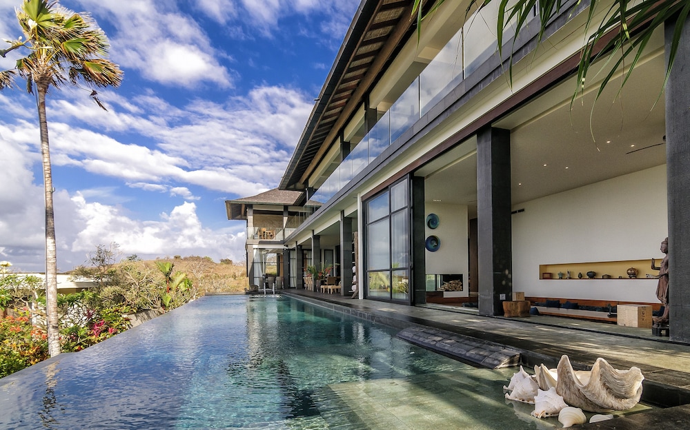PRIVATE VILLAS OF BALI 47/50
