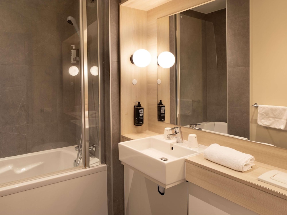 Ibis Douai Dechy 48/48