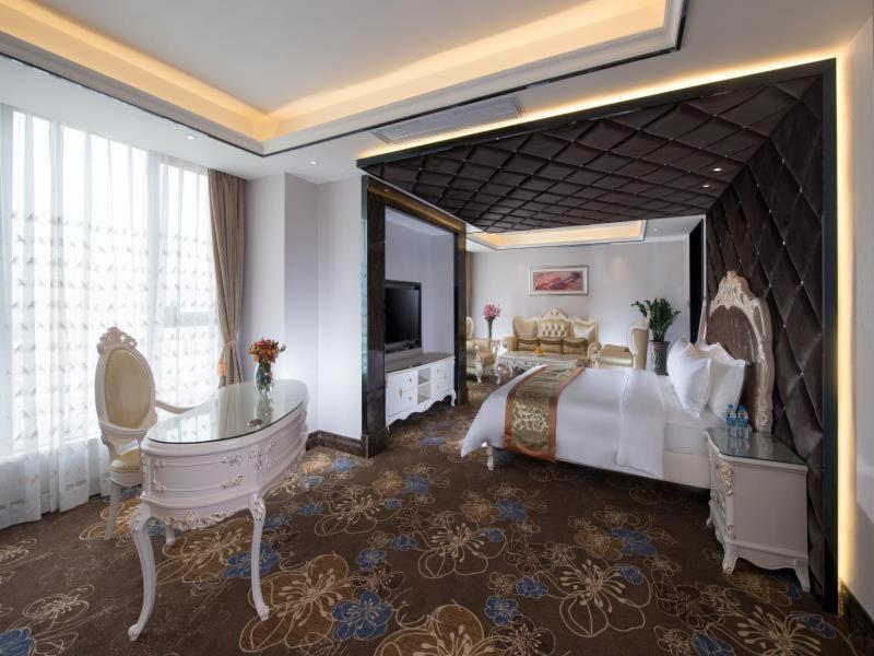 Vienna Classic Hotel (Dongguan Chang'an Xiandai) 32/32