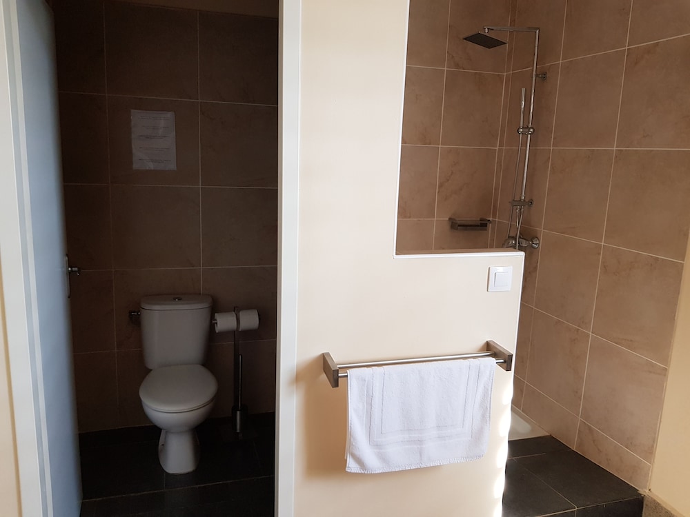 Habitation Du Comte 48/50