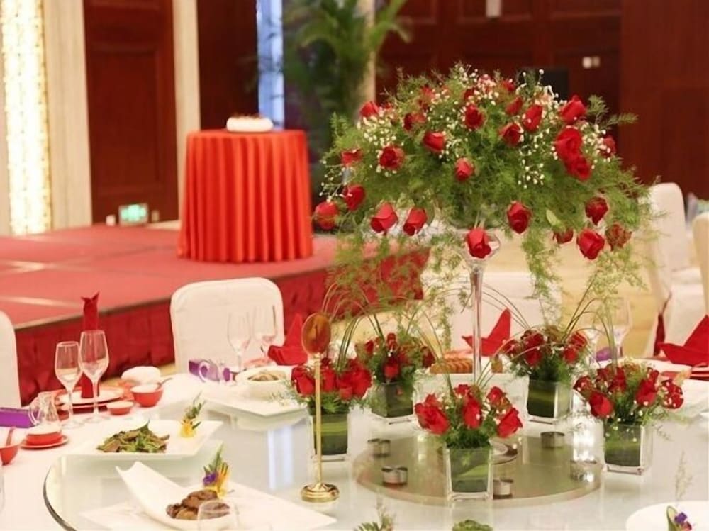 Jiuhua Jin Jiang International Hotel 27/33