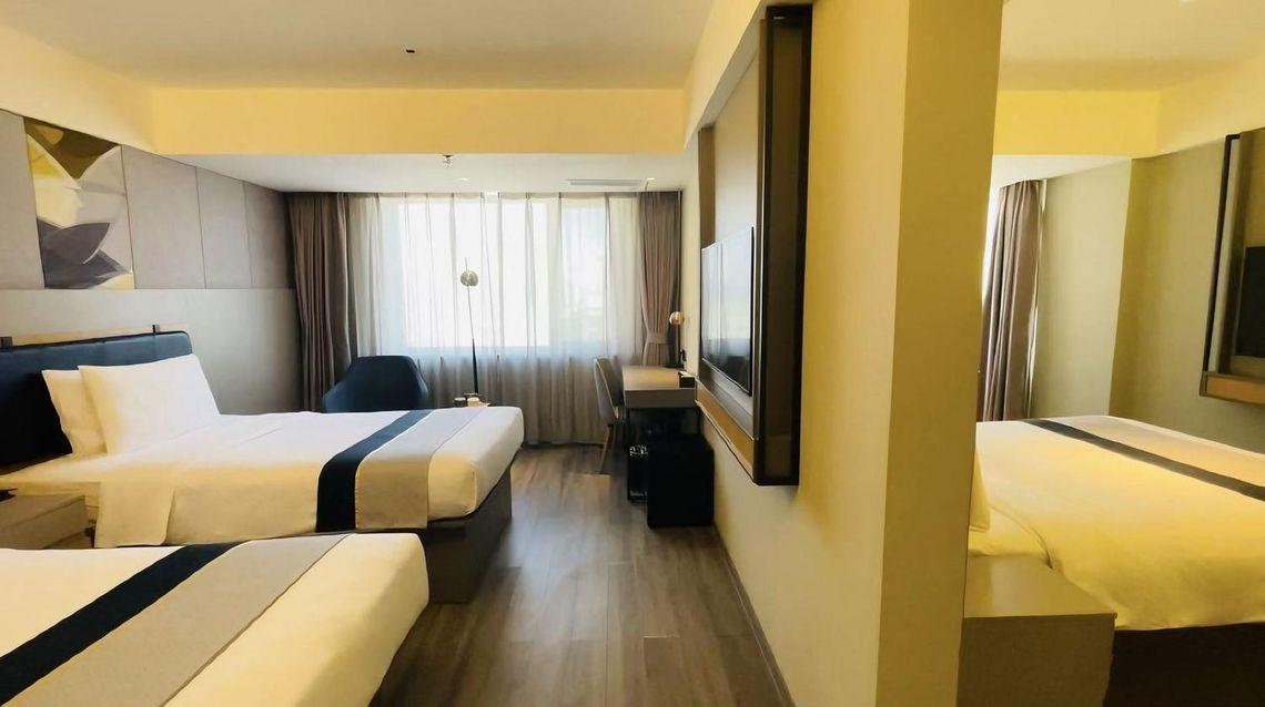 Room at Homeinn Selected (Dandong Railway station Youdian Tower), DANDONG