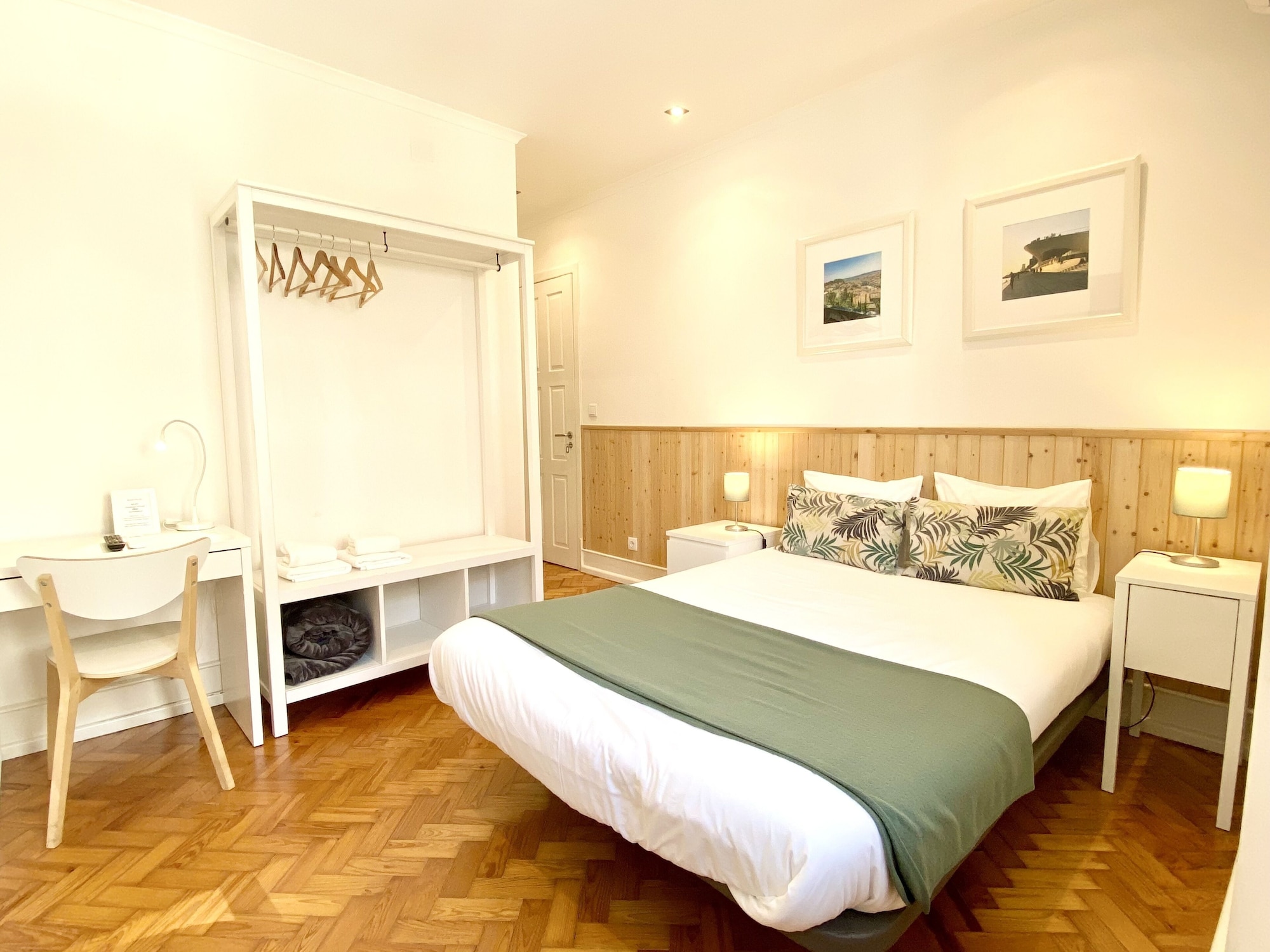 Executive, Suite, Double Bed, Private Bathroom