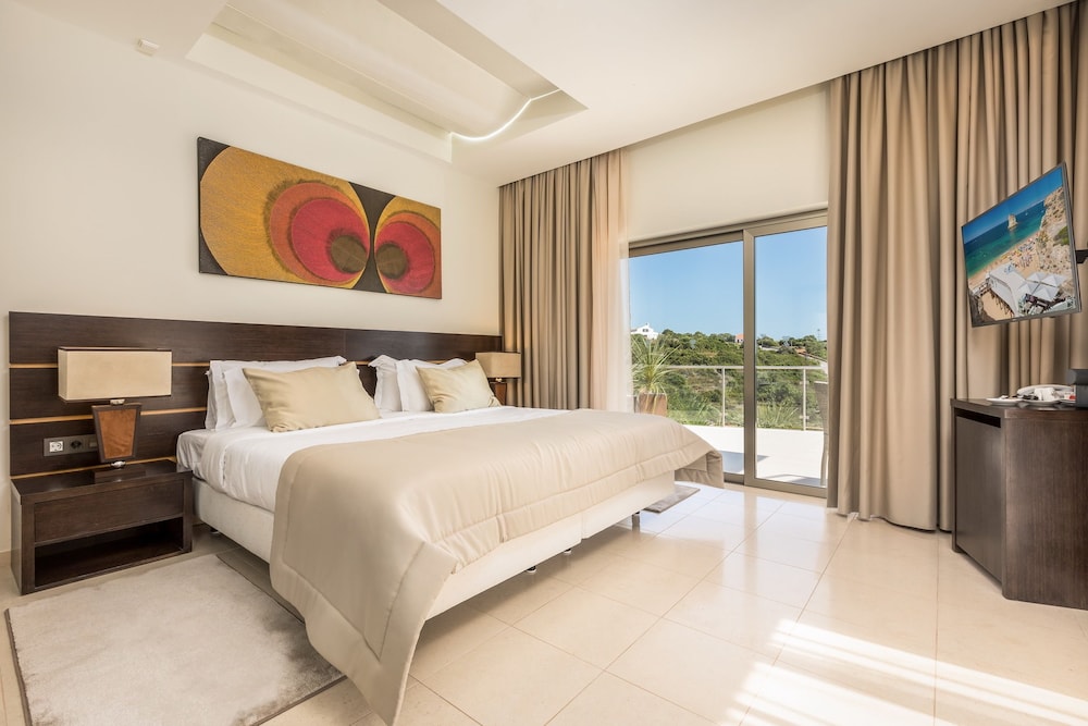 Caneiros Luxury House & Suites 18/67