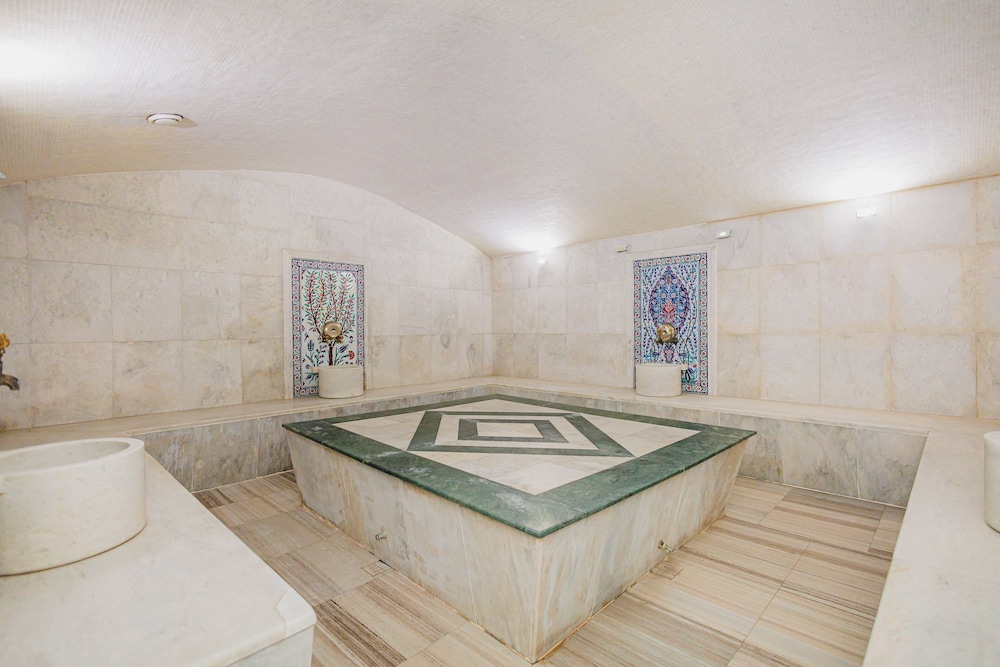 Comfort Hotel Astana 32/70