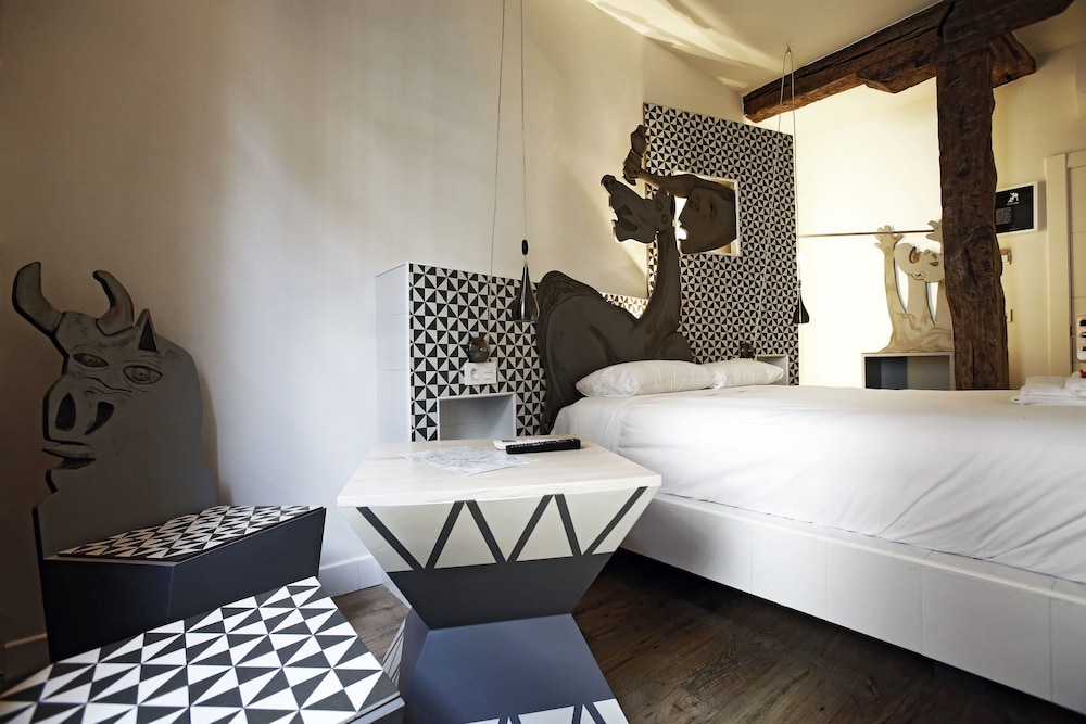 Basque Boutique 29/69
