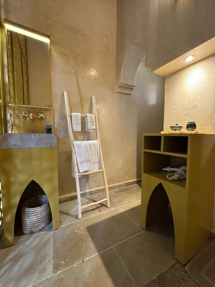 Riad Dar Zen 23/48