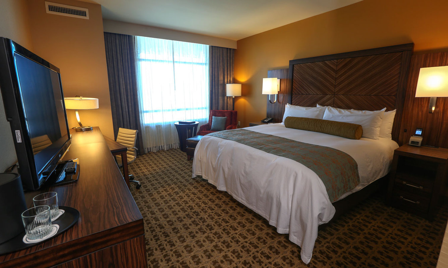 Apache Casino Hotel 17/70