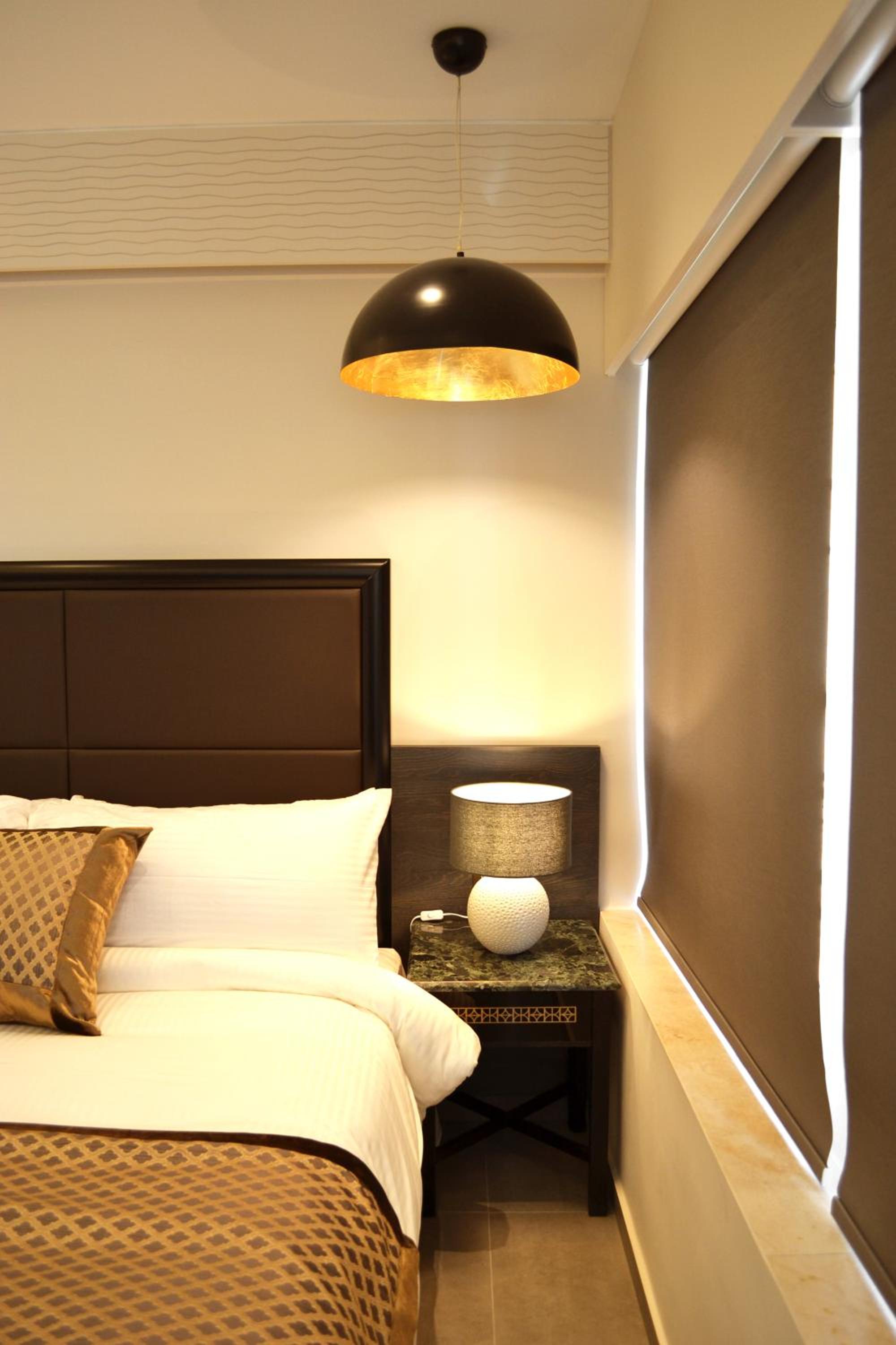 غرفة سوبيريور بسرير مزدوج، Ambassador Hotel 6/10