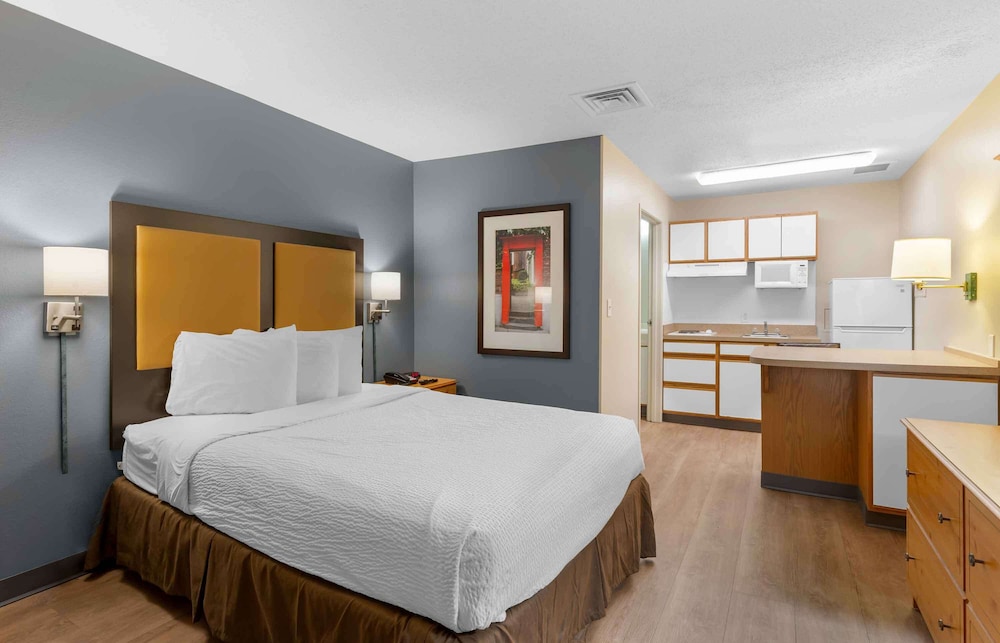Extended Stay America - Richmond - West End - I-64 11/43