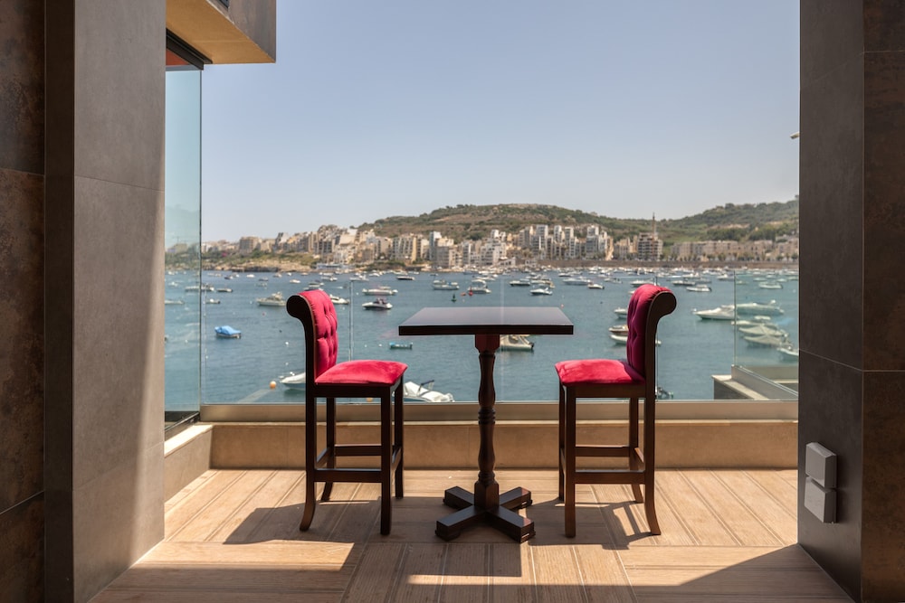 Ushuaia Playa Xemxija Boutique Hotel 25/50