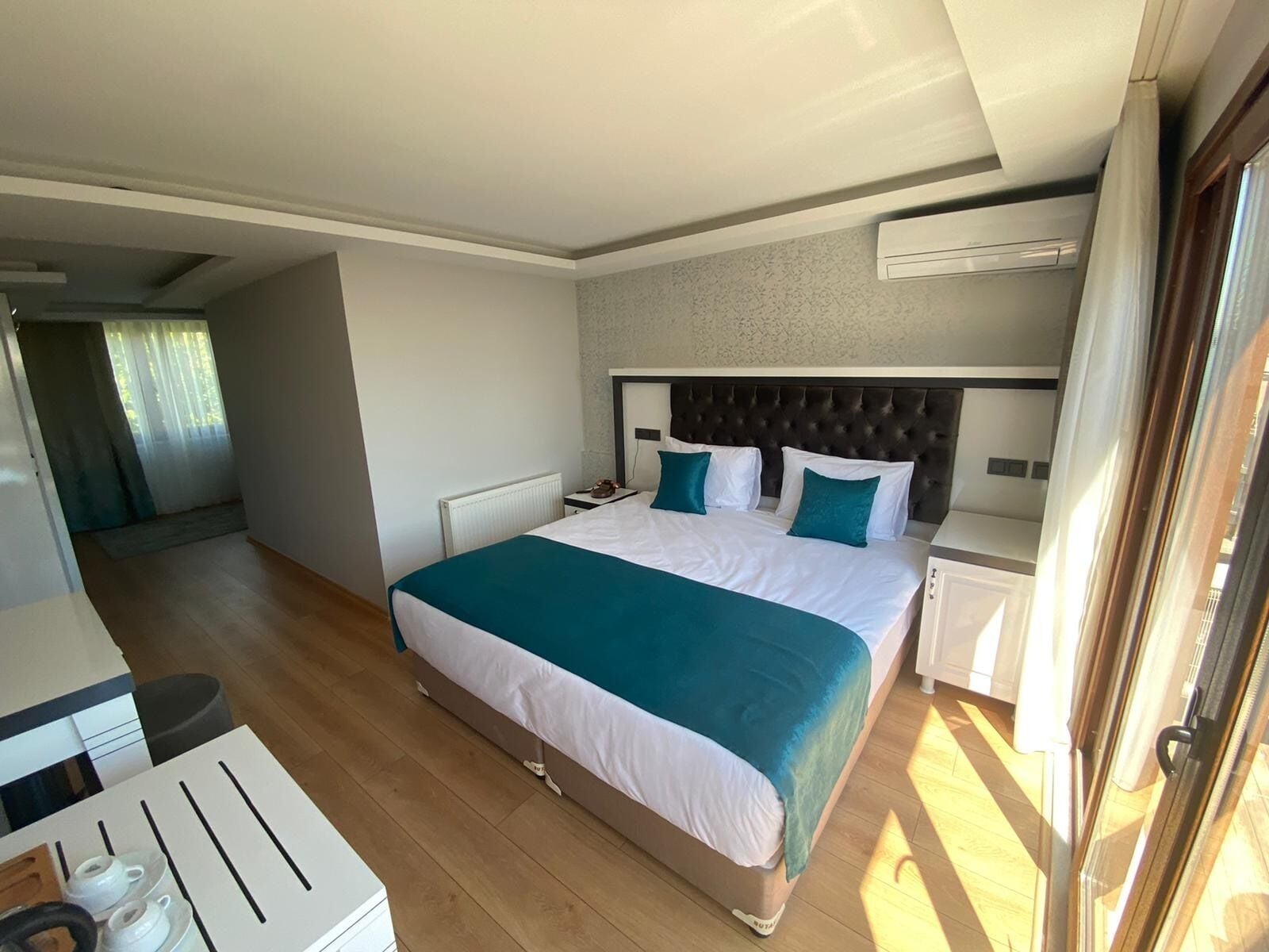 DELUXE, TRIPLE, SEA VIEW, BALCONY