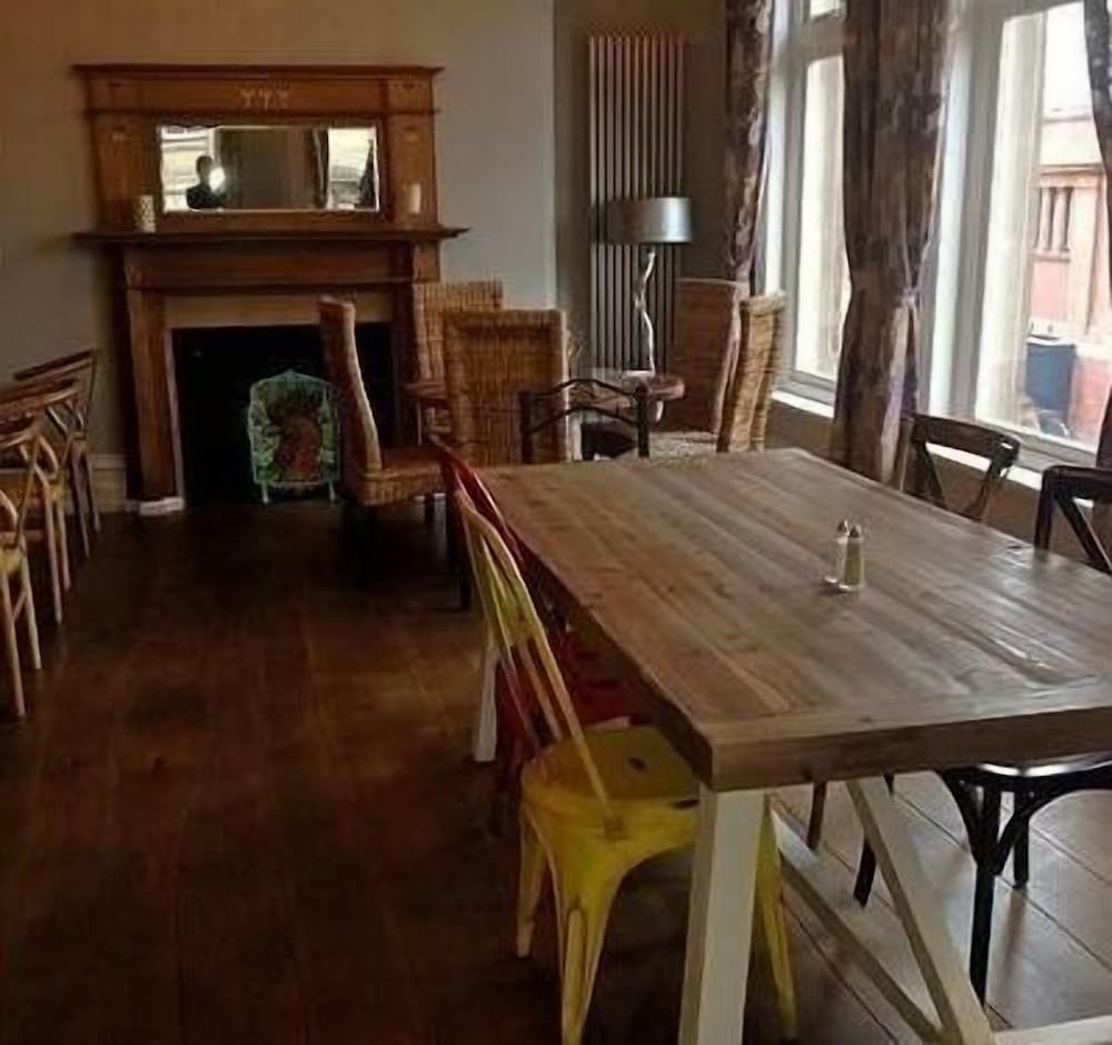 The Bentinck Hotel 14/16
