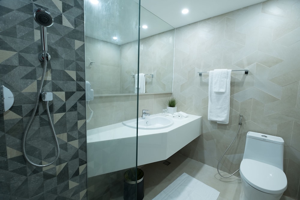 Avior Hotel General Santos 33/34