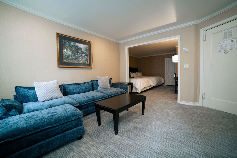 Hotel Stanford New York 34/57