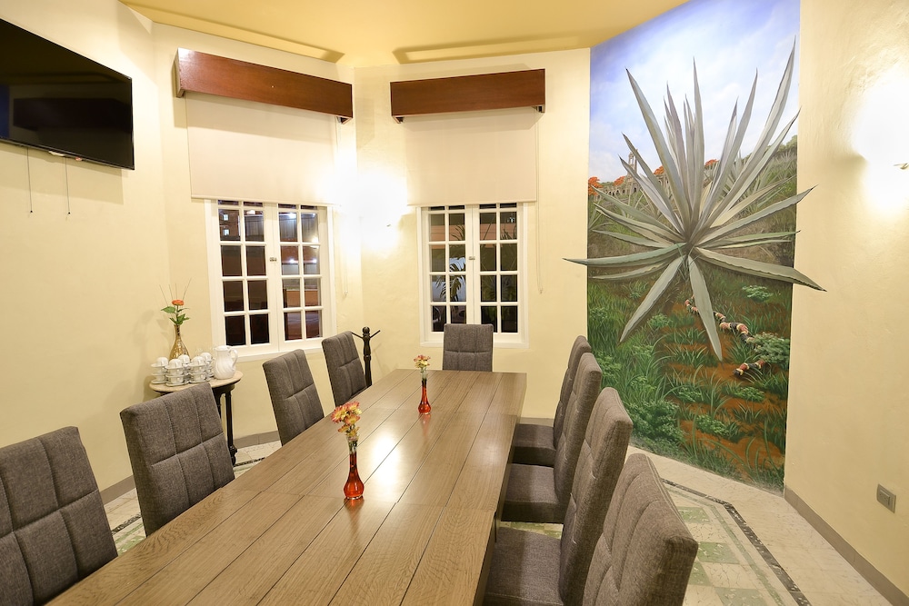 Hotel Boutique Real San Juan Center 56/67