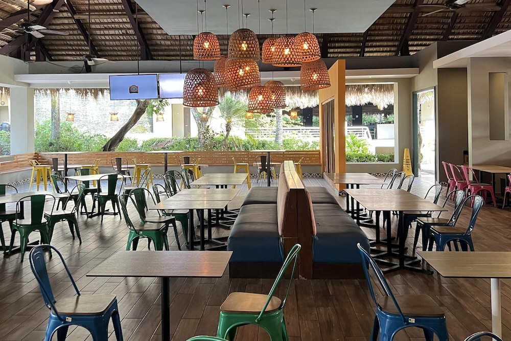 Casa Marina Sosua, Trademark by Wyndham All Inclusive 32/48
